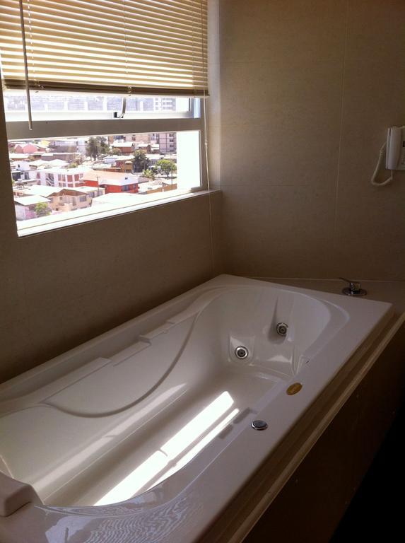 Hotel Florencia Suites & Apartments アントファガスタ エクステリア 写真