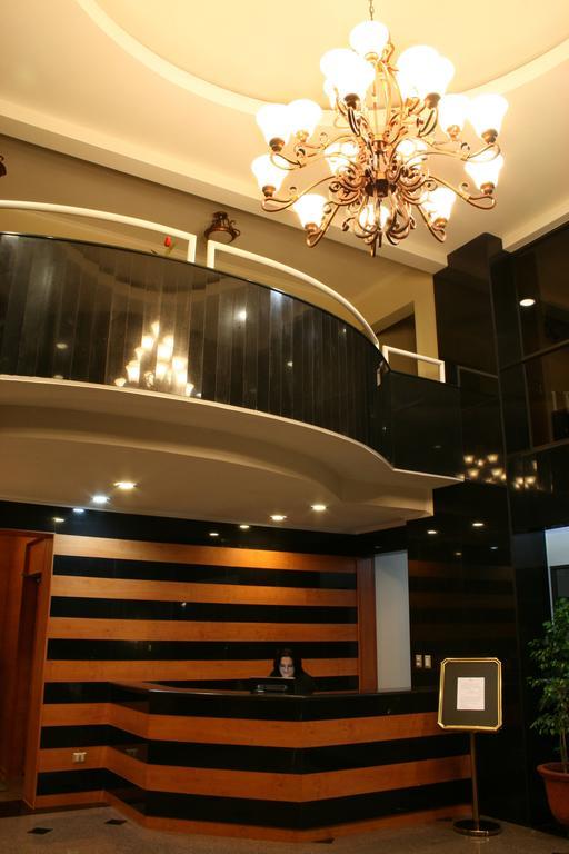 Hotel Florencia Suites & Apartments アントファガスタ エクステリア 写真